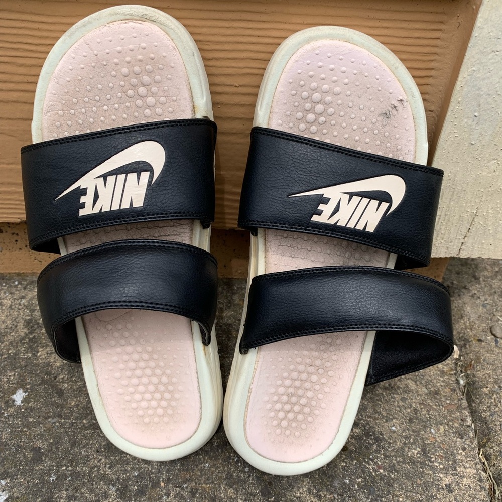 Nike Black and Cream Slide  Sandals Women 10